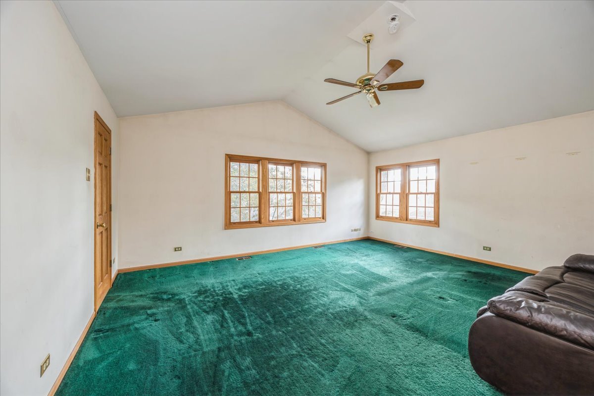 725 N Catherine Avenue, La Grange Park, IL 60526