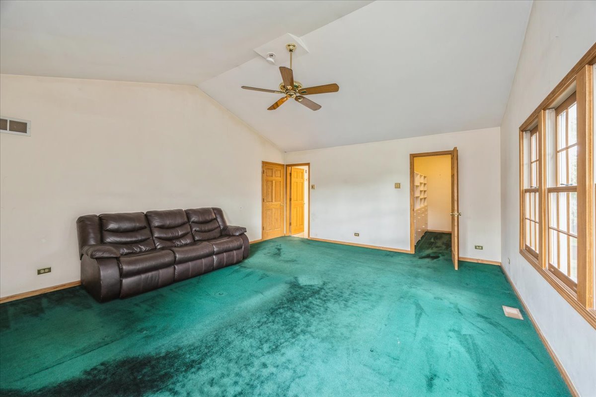 725 N Catherine Avenue, La Grange Park, IL 60526