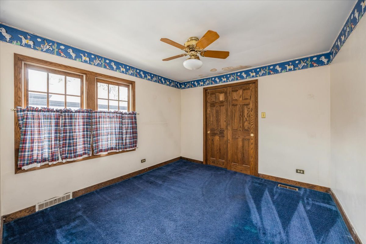 725 N Catherine Avenue, La Grange Park, IL 60526
