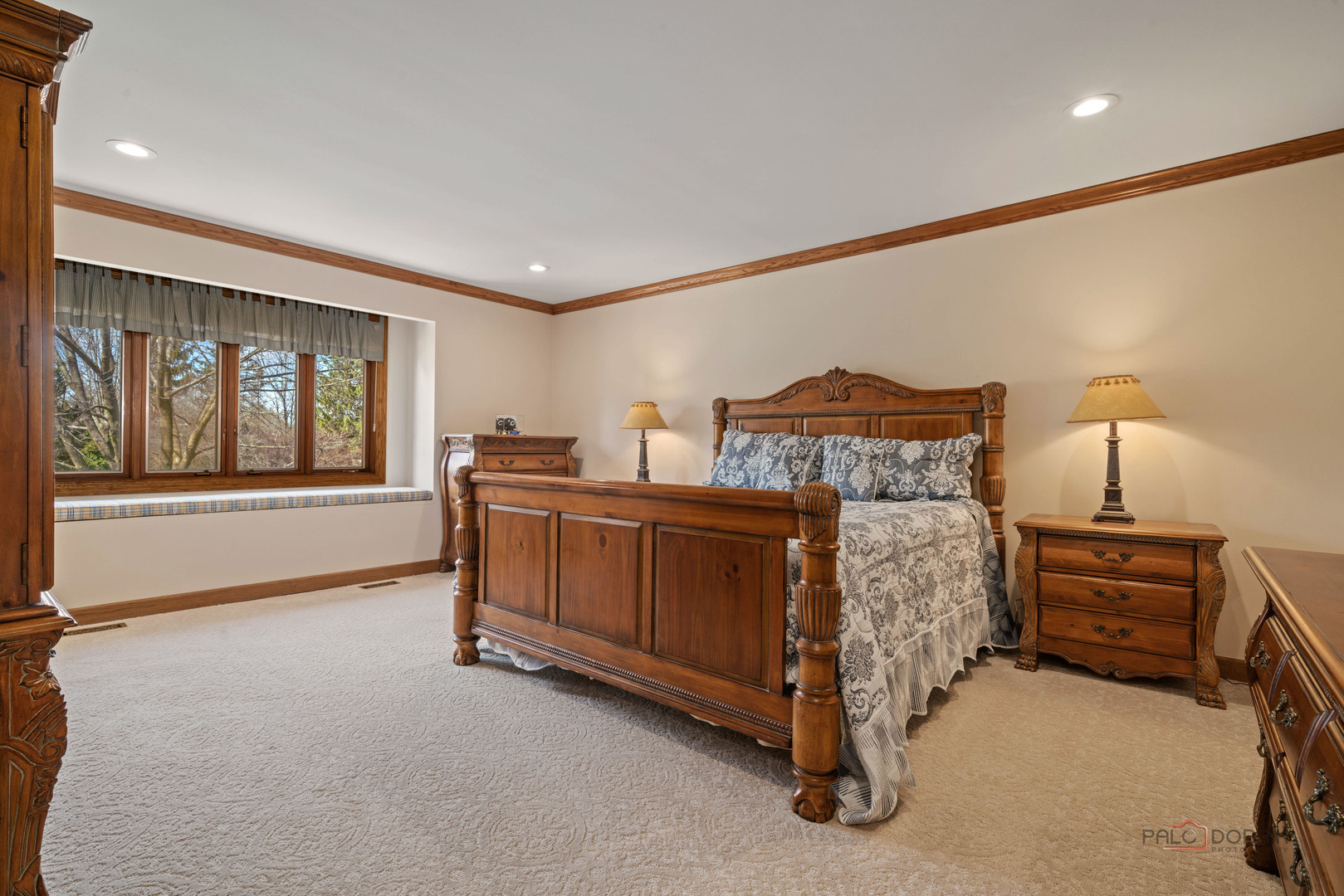 1330 Kurtis Lane, Lake Forest, IL 60045