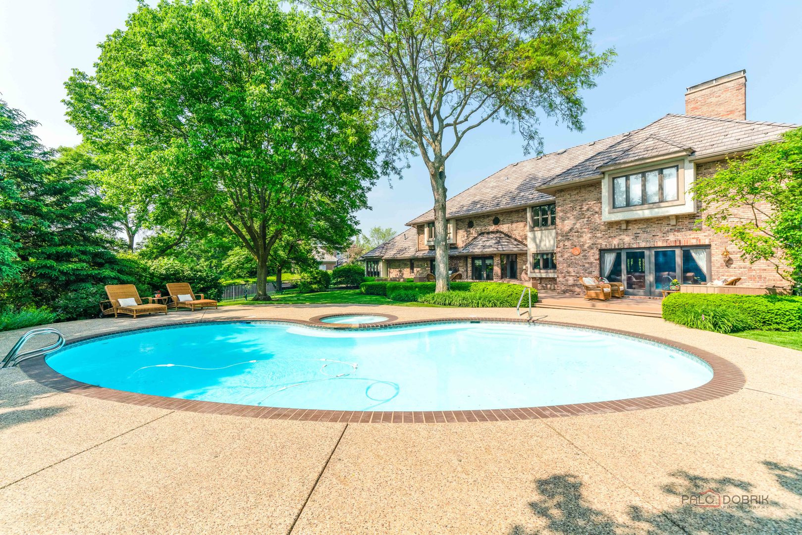 1330 Kurtis Lane, Lake Forest, IL 60045