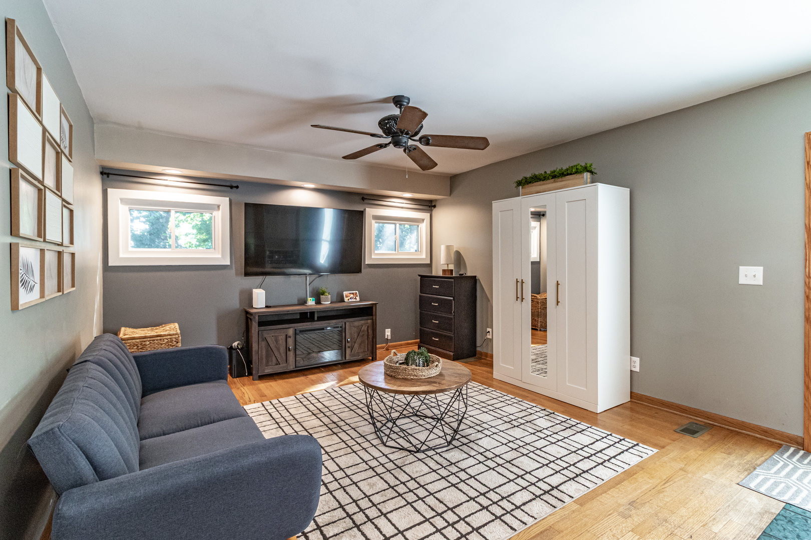 35060 N Hilldale Drive, Ingleside, IL 60041