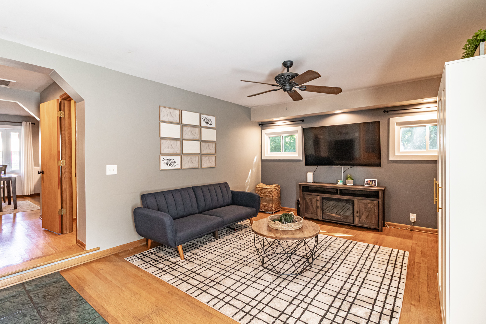 35060 N Hilldale Drive, Ingleside, IL 60041