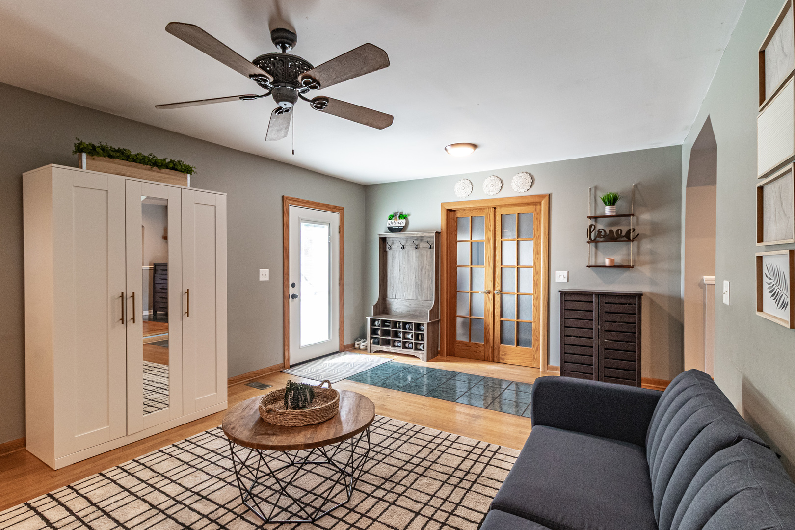 35060 N Hilldale Drive, Ingleside, IL 60041