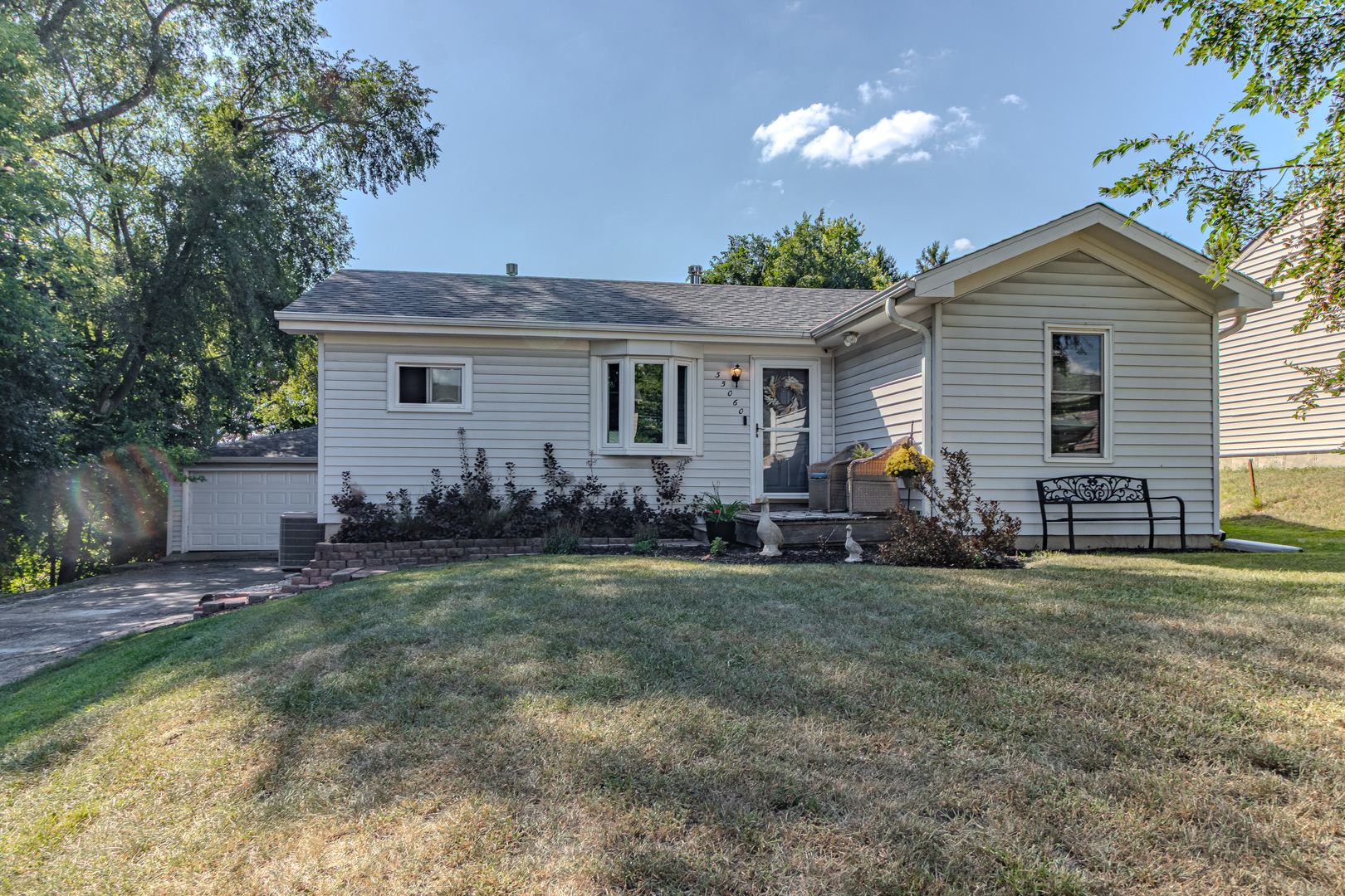 35060 N Hilldale Drive, Ingleside, IL 60041