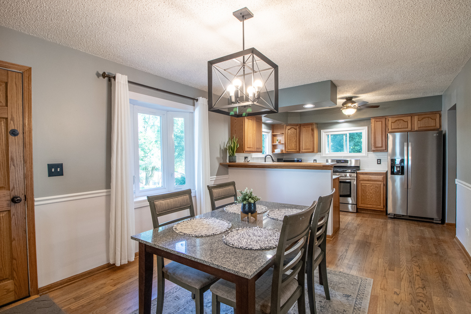 35060 N Hilldale Drive, Ingleside, IL 60041