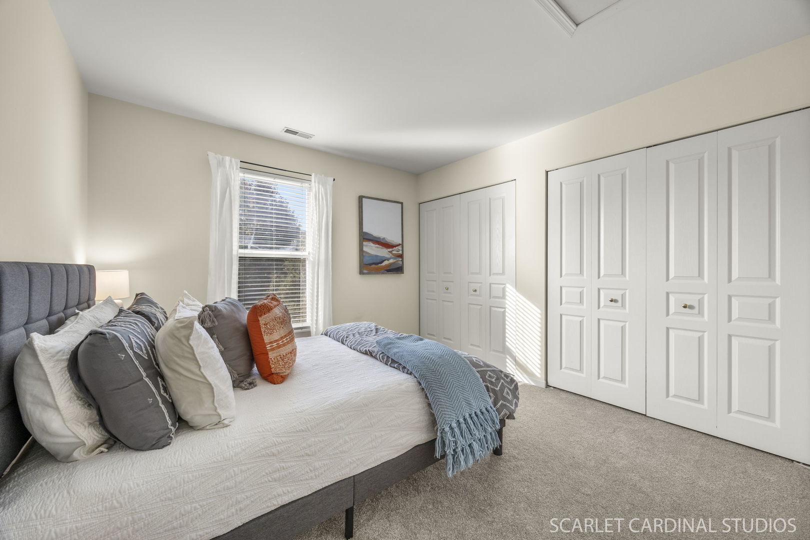 3123 Ollerton Avenue, Aurora, IL 60502