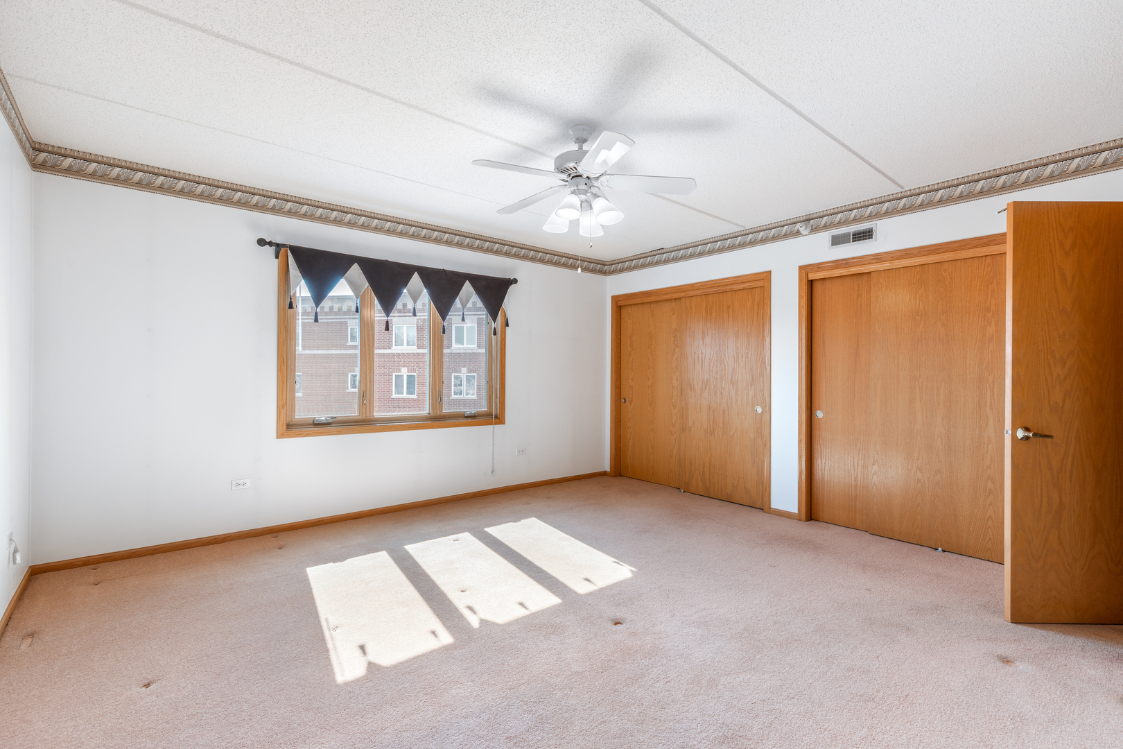 675 Pearson Street #710, Des Plaines, IL 60016