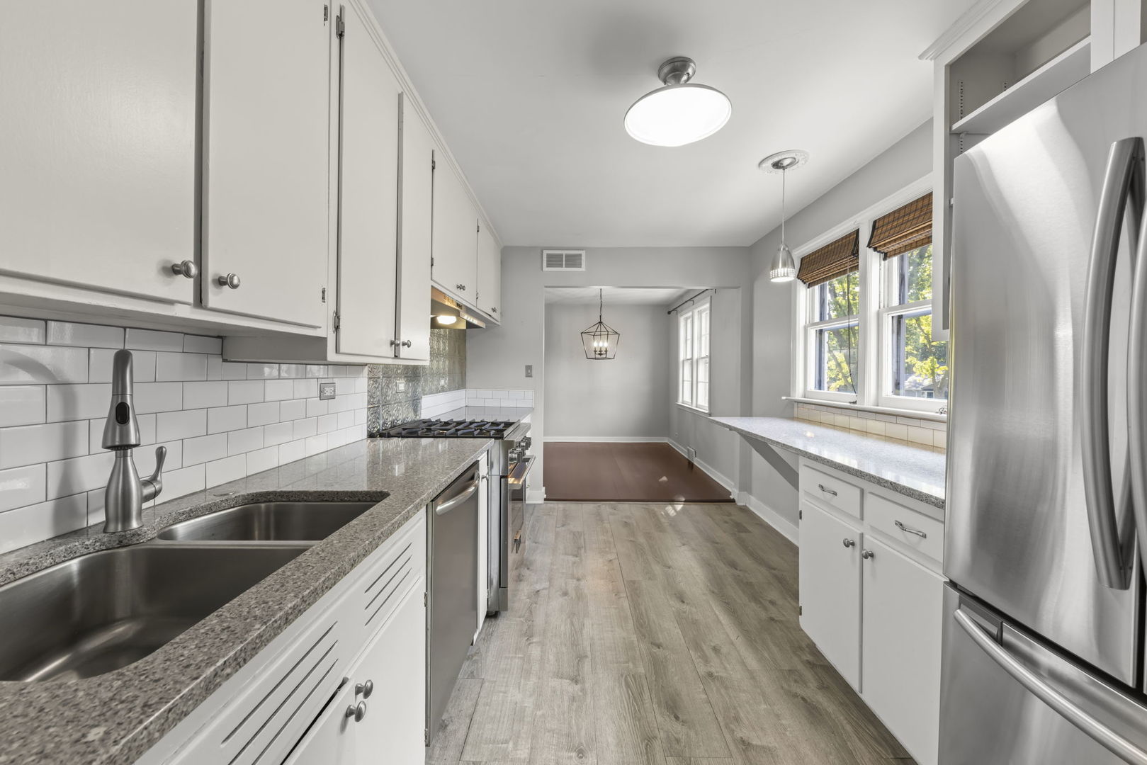 418 S Williston Street, Wheaton, IL 60187