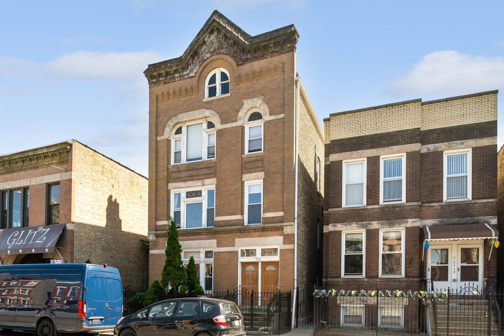 2515 W Augusta Boulevard #3S, Chicago, IL 60622