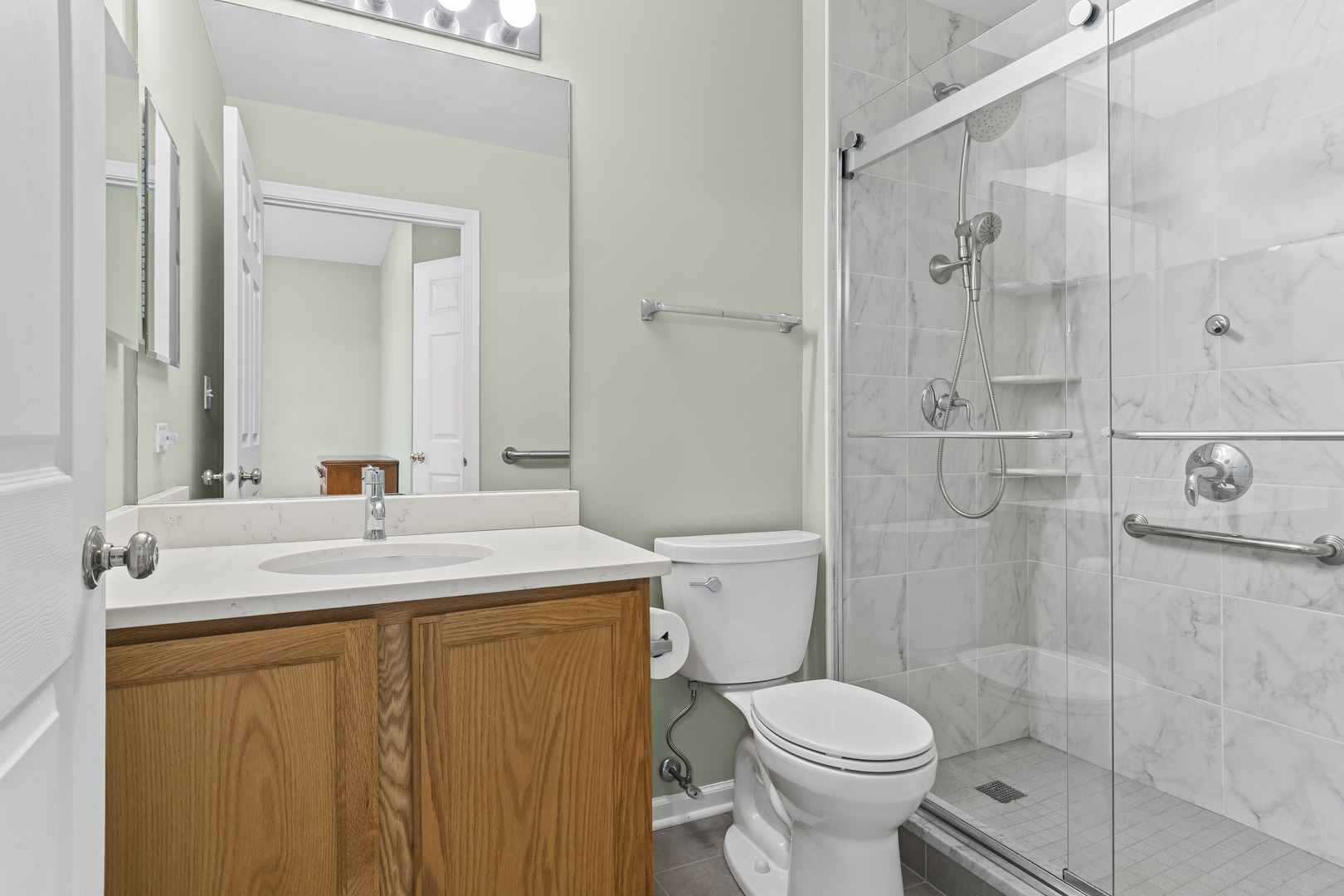 2016 Fulham Drive #2016, Naperville, IL 60564
