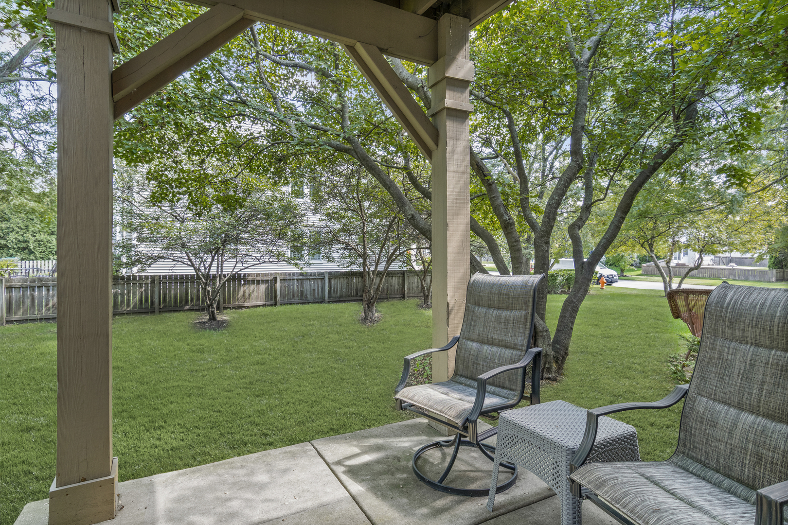 2016 Fulham Drive #2016, Naperville, IL 60564
