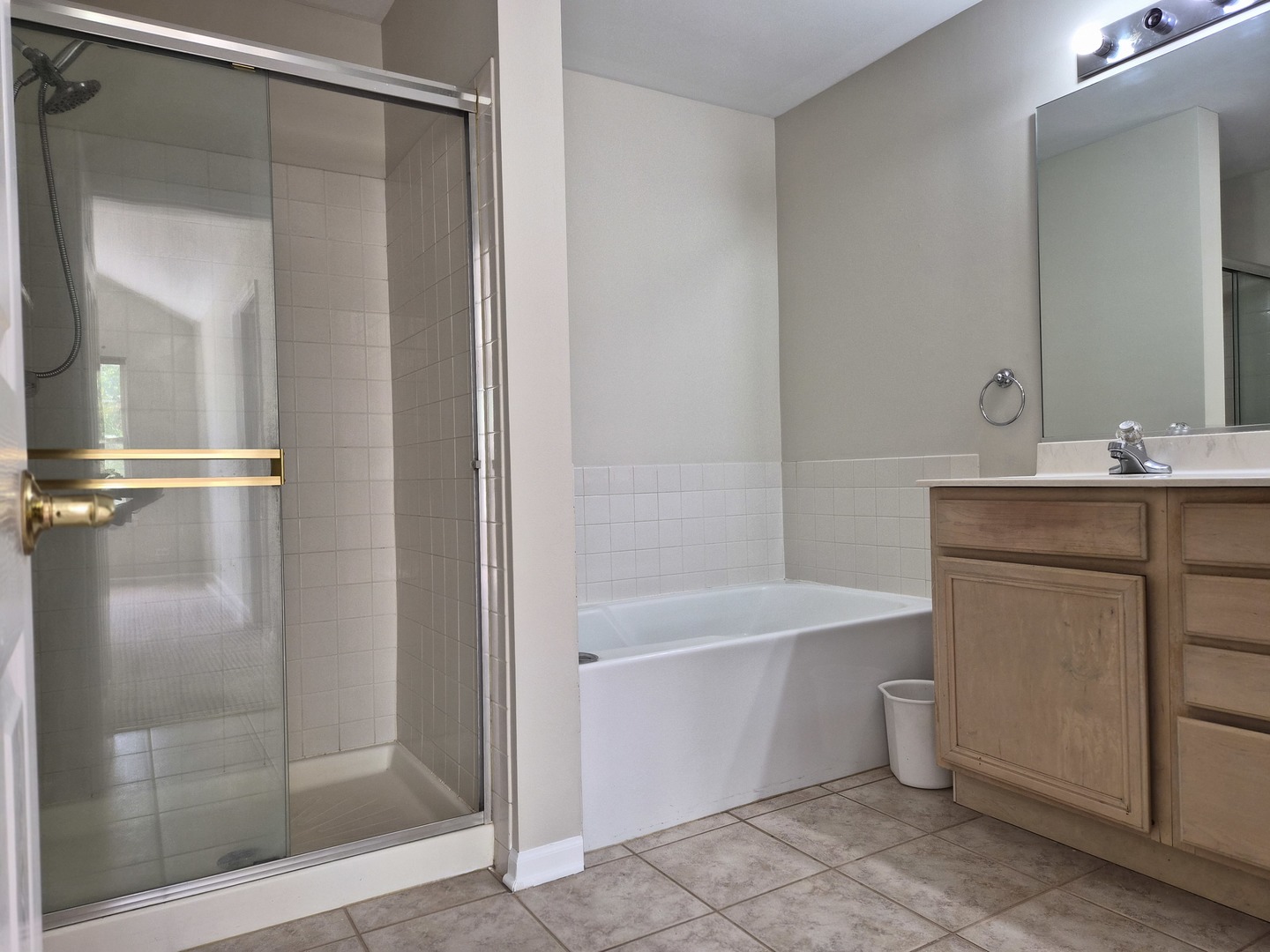 3064 SERENITY Lane #3064, Naperville, IL 60564