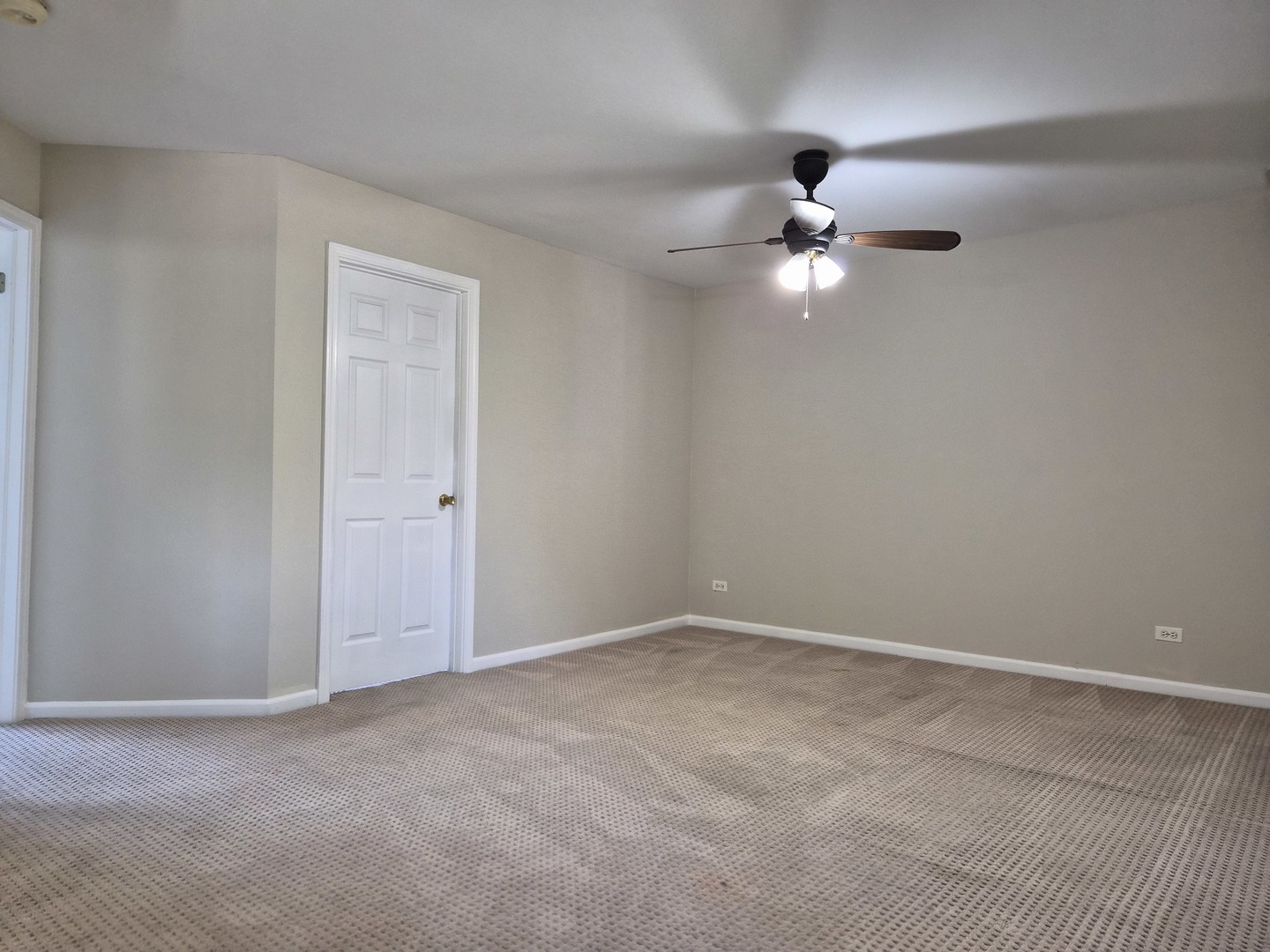 3064 SERENITY Lane #3064, Naperville, IL 60564