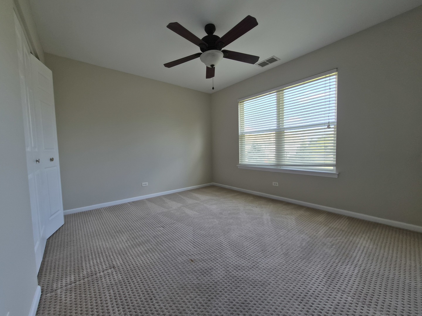 3064 SERENITY Lane #3064, Naperville, IL 60564