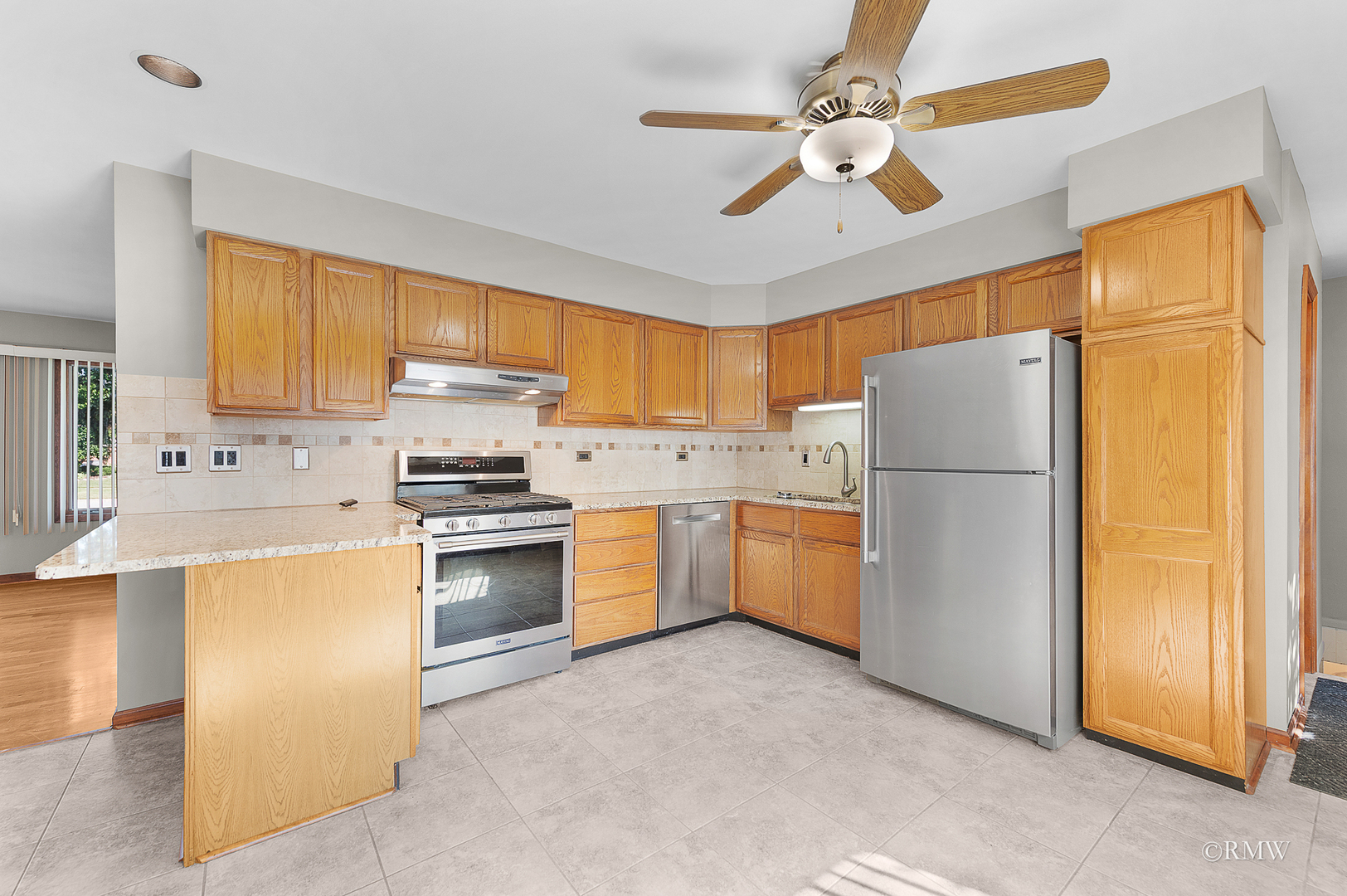 365 Washington Boulevard, Hoffman Estates, IL 60169