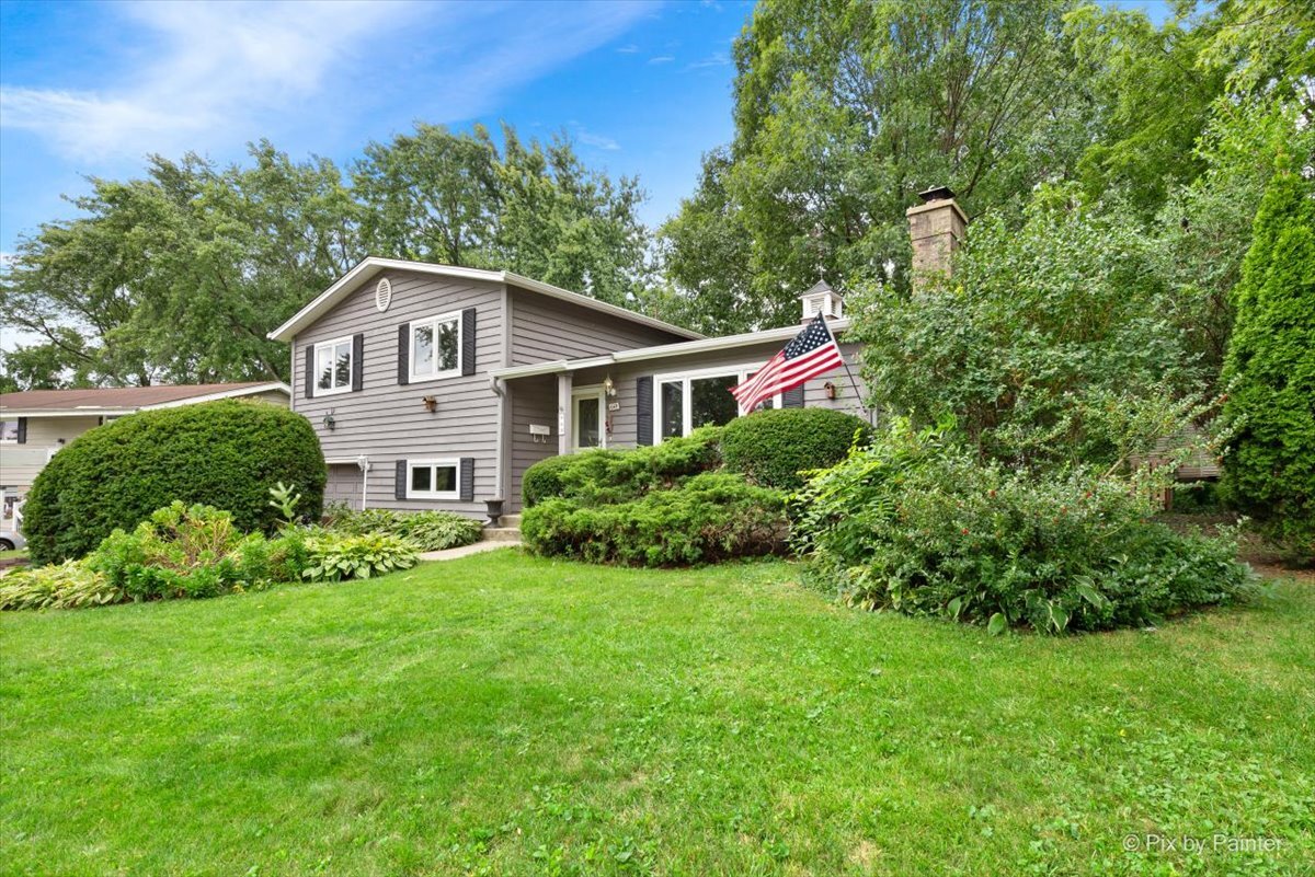 669 Terry Road, Glendale Heights, IL 60139