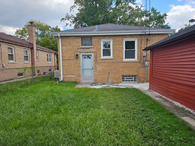 11834 S Campbell Avenue, Chicago, IL 60655