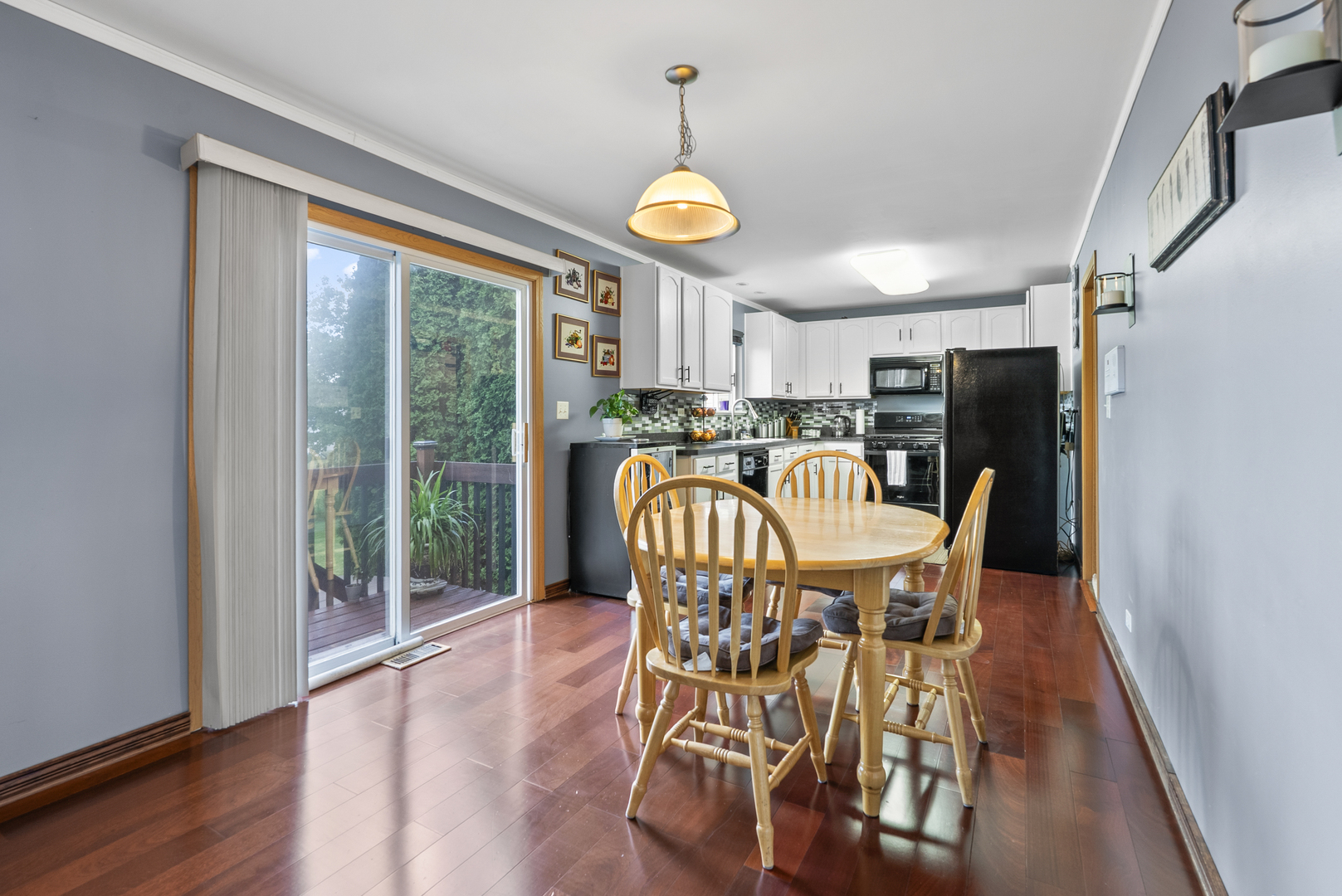 111 EVERGREEN Drive, Kirkland, IL 60146
