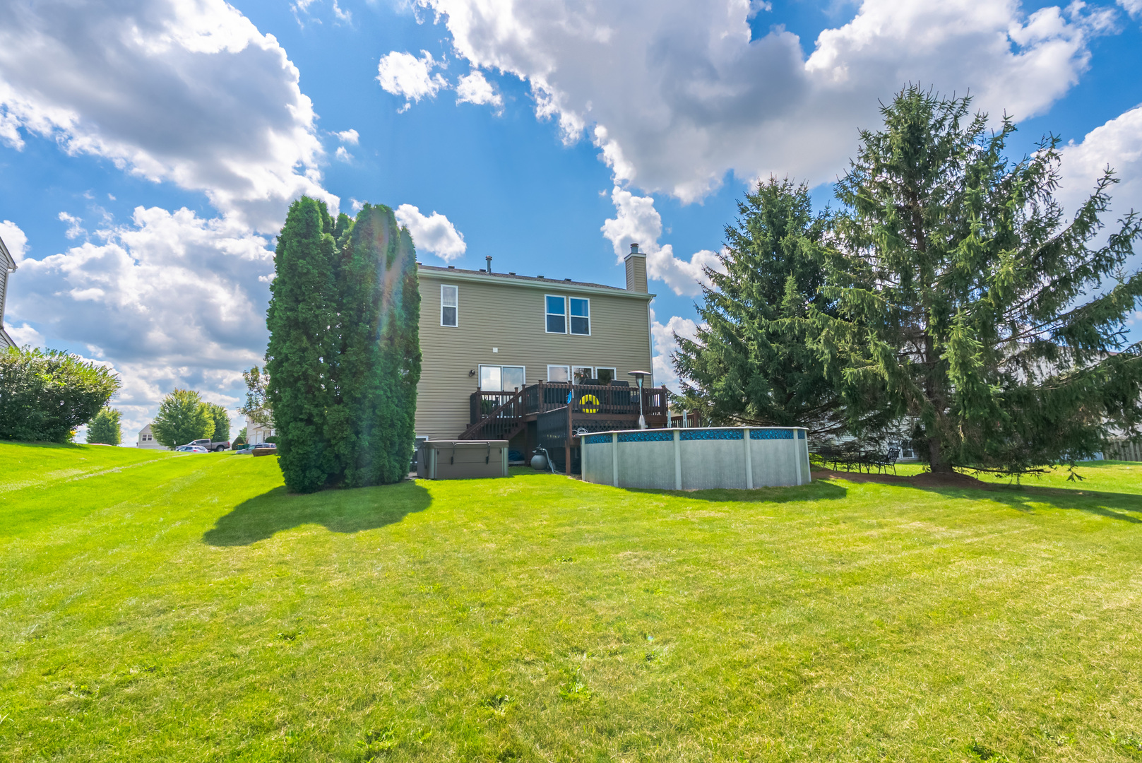 111 EVERGREEN Drive, Kirkland, IL 60146