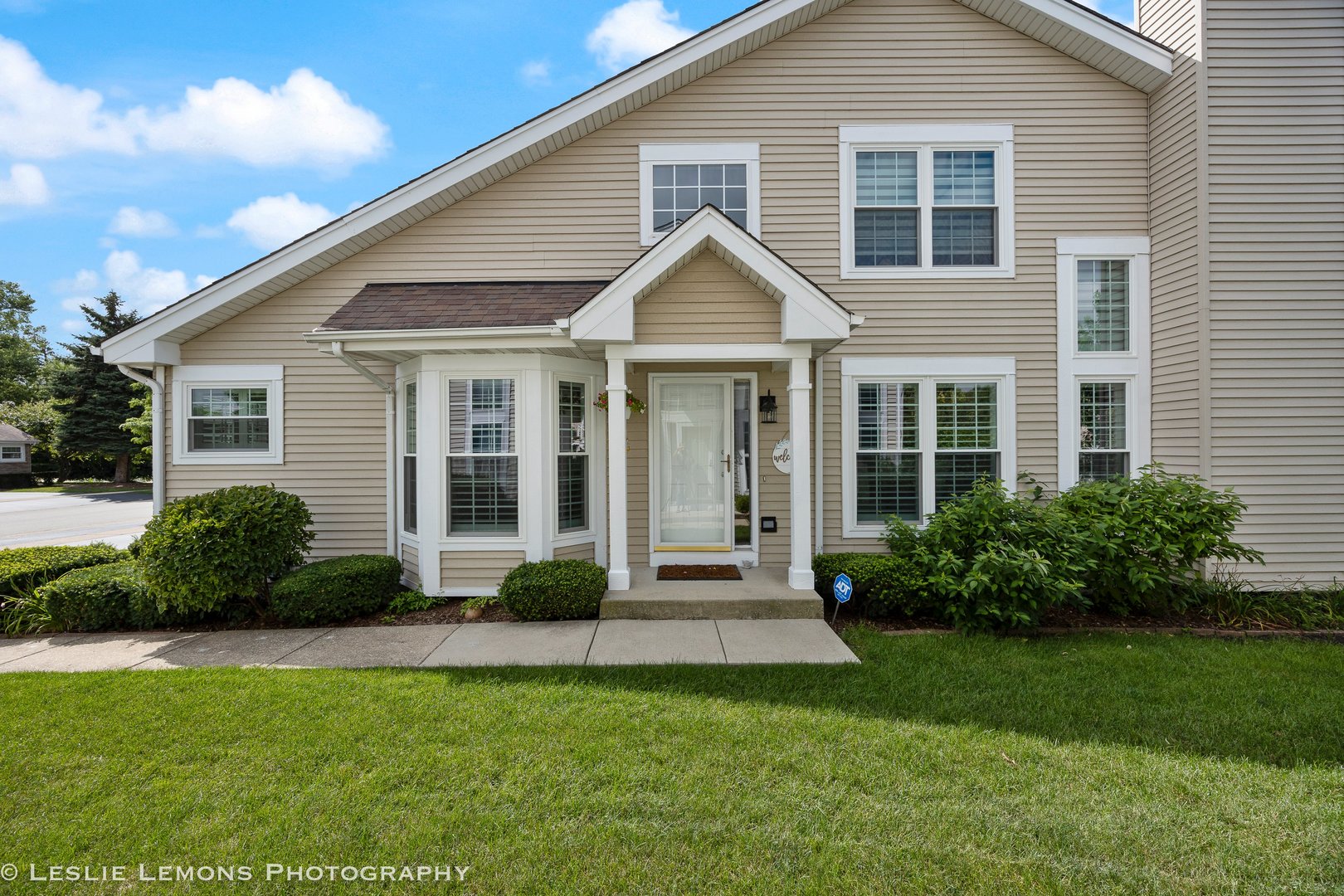948 Willow Street, Itasca, IL 60143