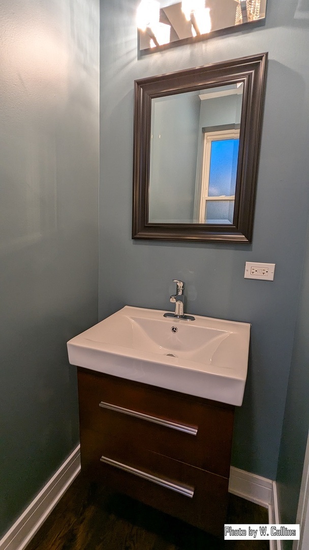 4331 S Evans Avenue, Chicago, IL 60653