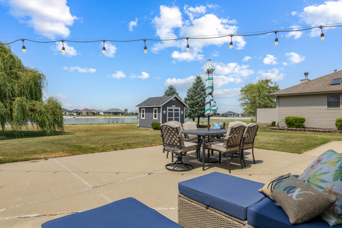 1751 Eagles Landing Drive, Manteno, IL 60950