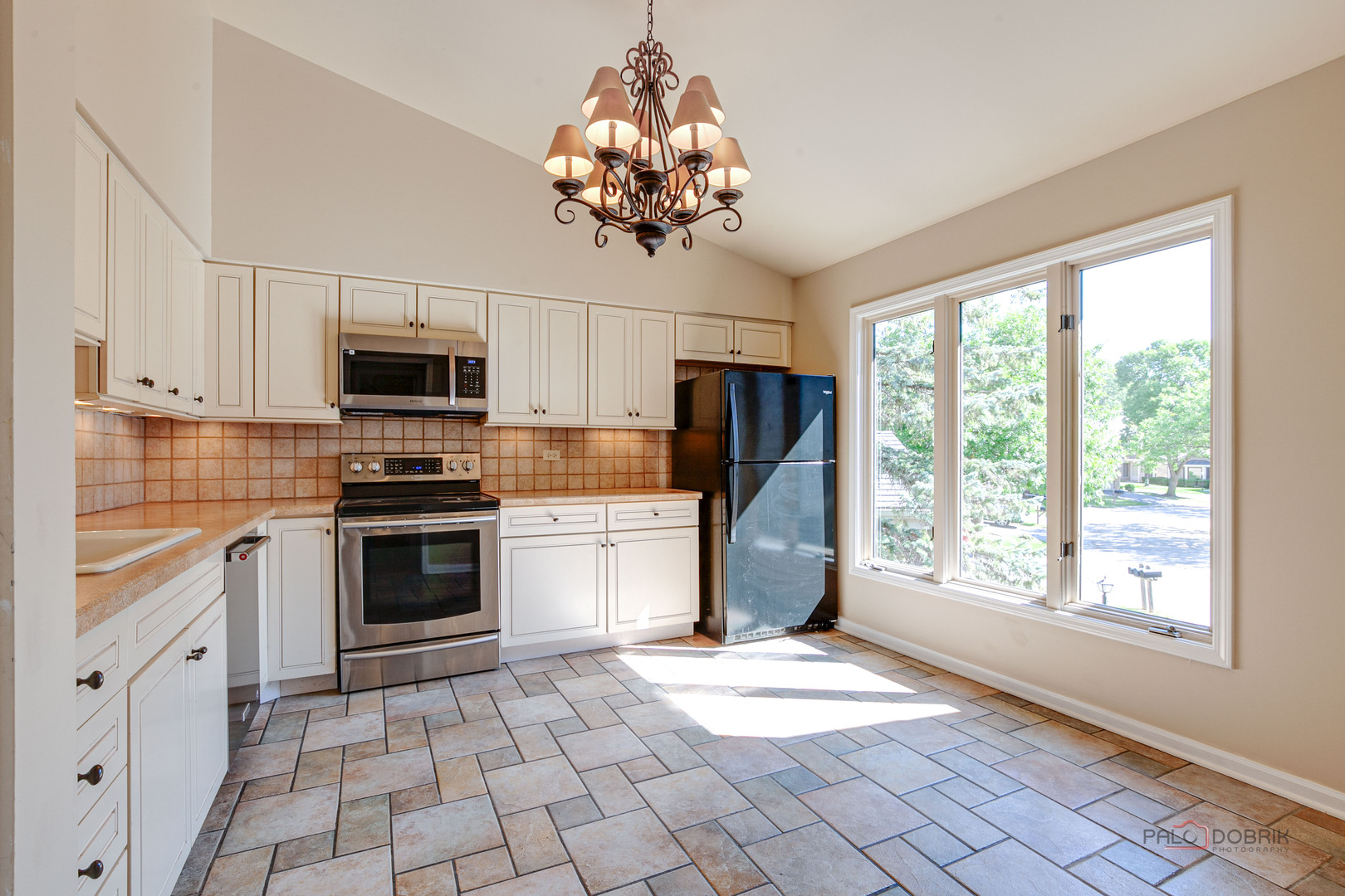 1217 Gulfstream Parkway #0, Libertyville, IL 60048