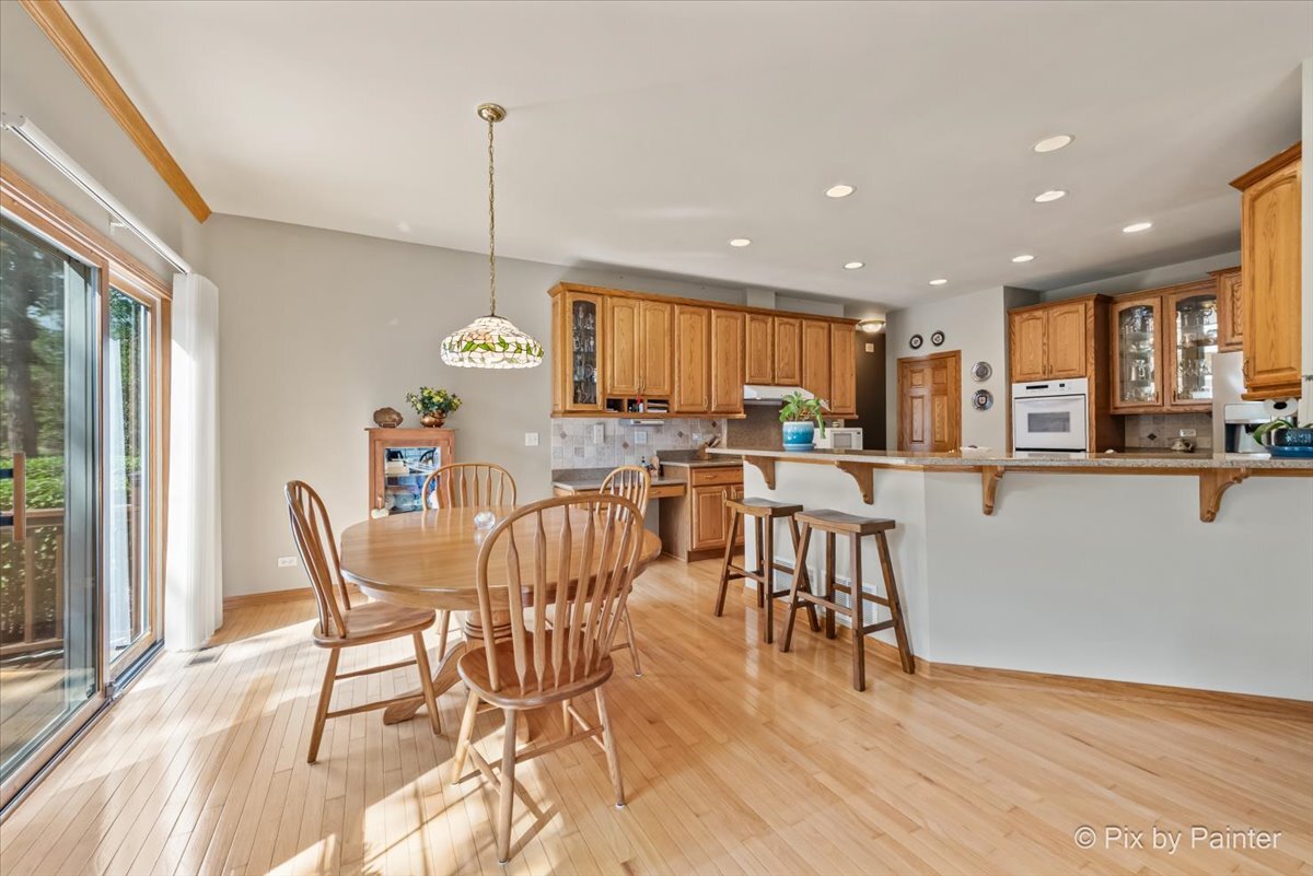 4051 Willow View Drive, Lake In The Hills, IL 60156