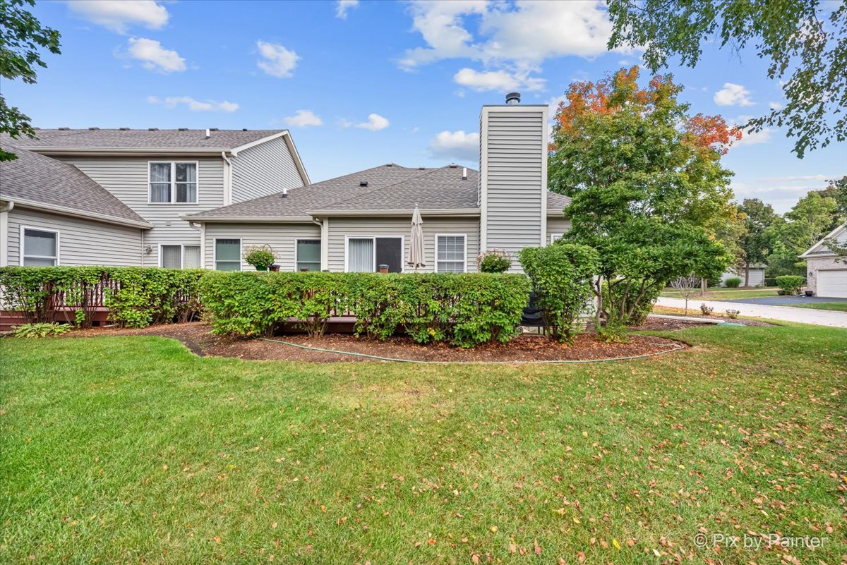 4051 Willow View Drive, Lake In The Hills, IL 60156