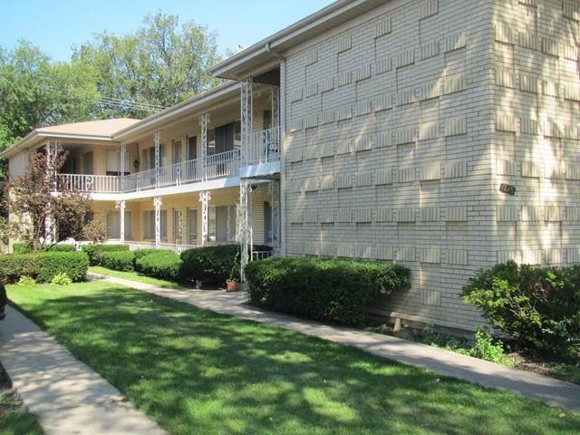 725 BUSSE Highway #6, Park Ridge, IL 60068