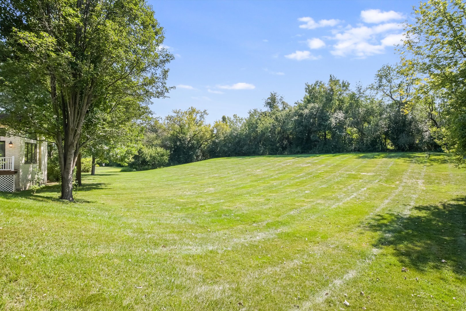 1481 Thor Drive, Inverness, IL 60067