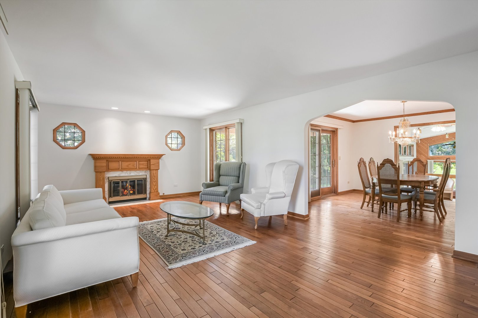 1481 Thor Drive, Inverness, IL 60067