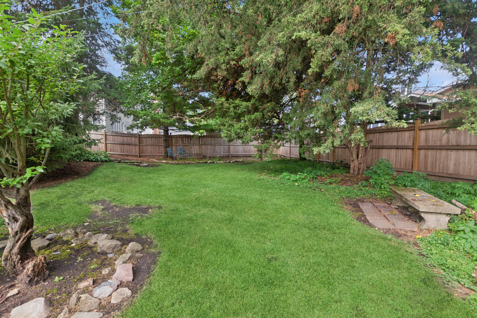 1319 Irving Avenue, Wheaton, IL 60187
