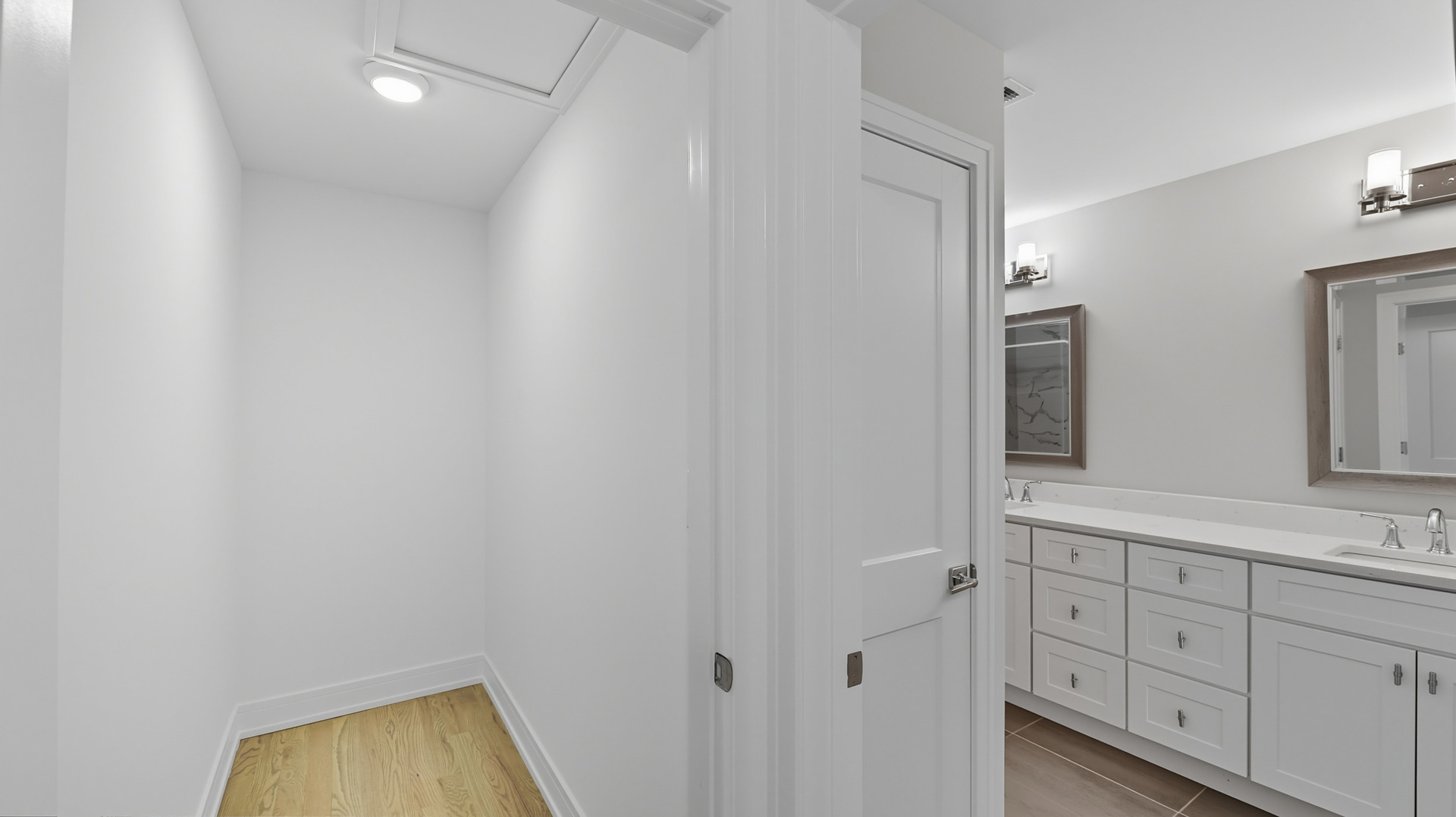 8408 Dawn Lane, Darien, IL 60561