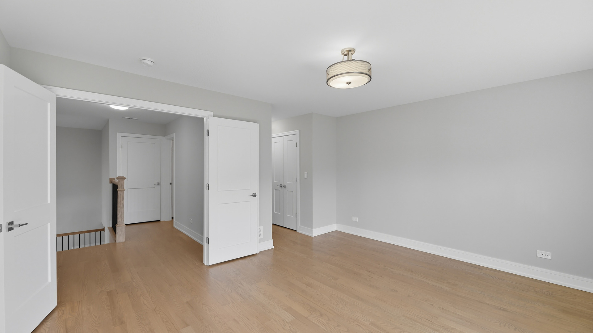 8408 Dawn Lane, Darien, IL 60561