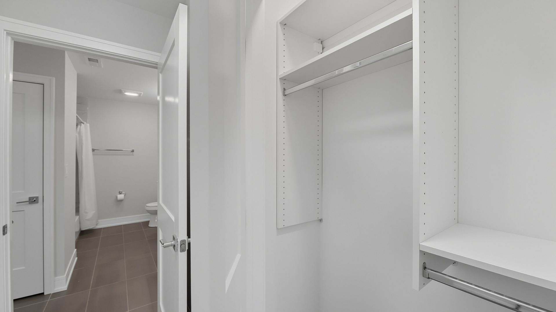 8408 Dawn Lane, Darien, IL 60561