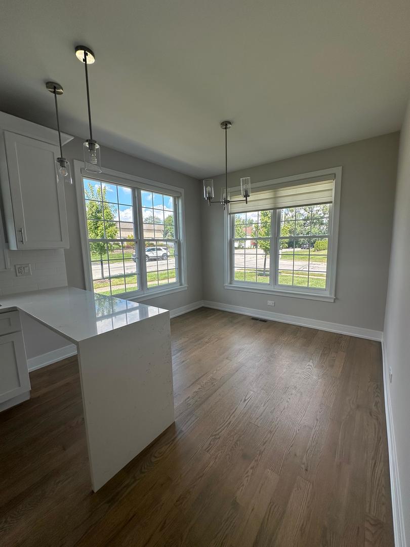 8408 Dawn Lane, Darien, IL 60561