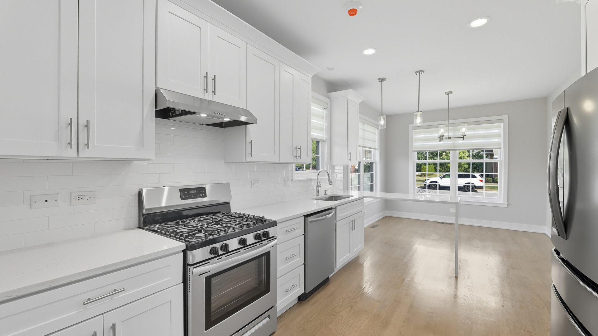 8408 Dawn Lane, Darien, IL 60561