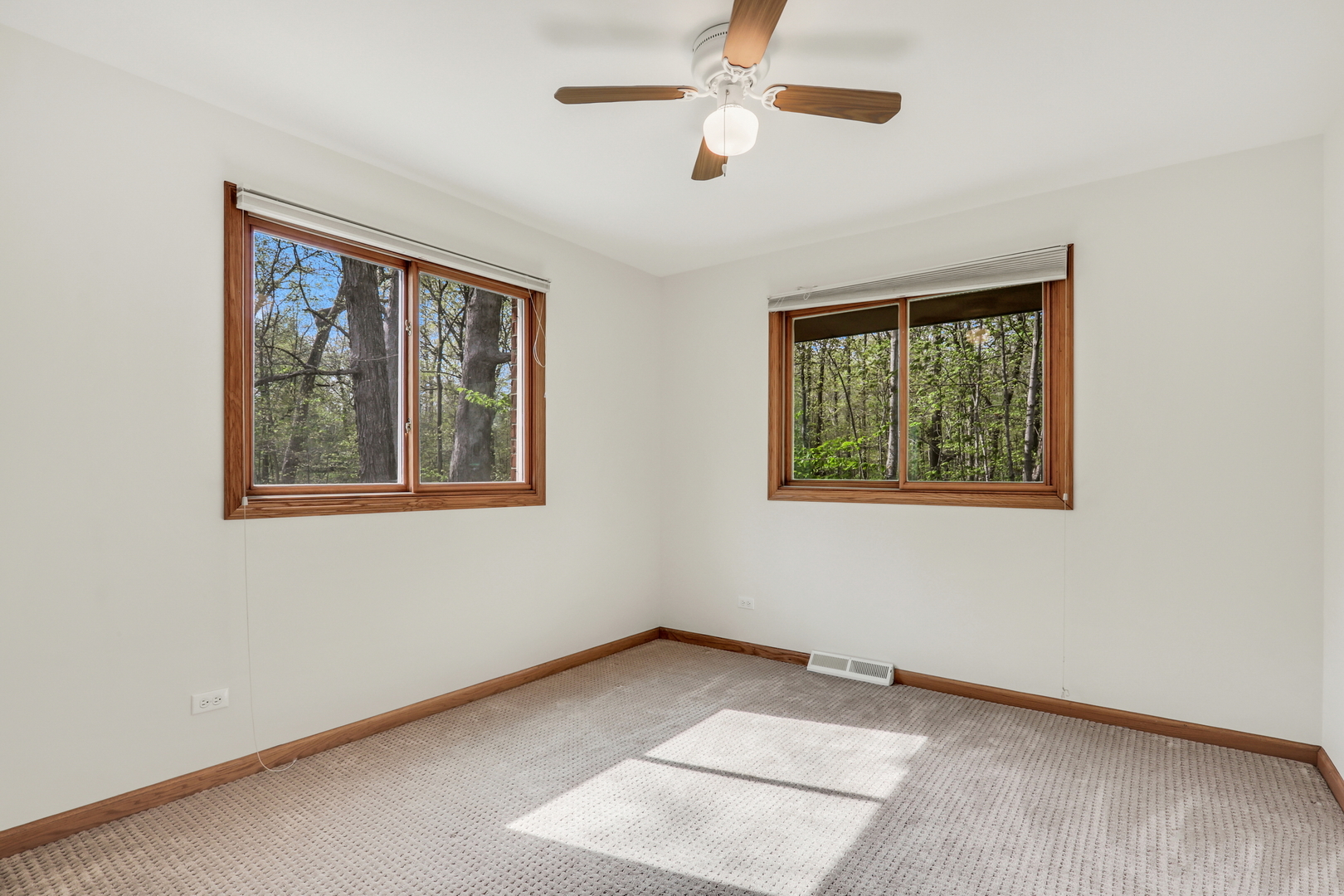 2030 Burke Drive, Winthrop Harbor, IL 60096
