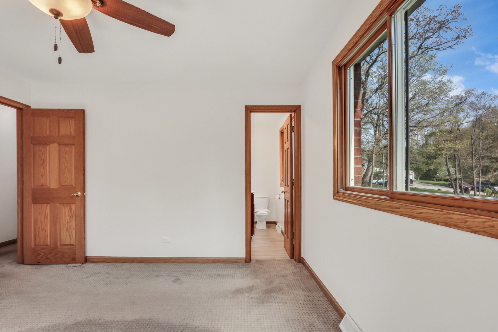 2030 Burke Drive, Winthrop Harbor, IL 60096