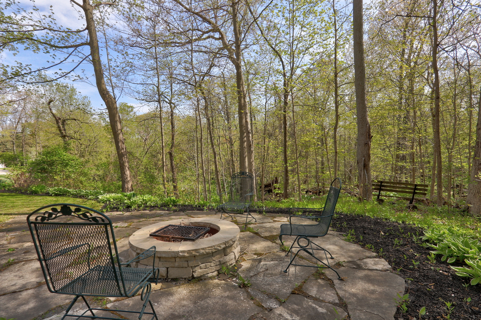 2030 Burke Drive, Winthrop Harbor, IL 60096