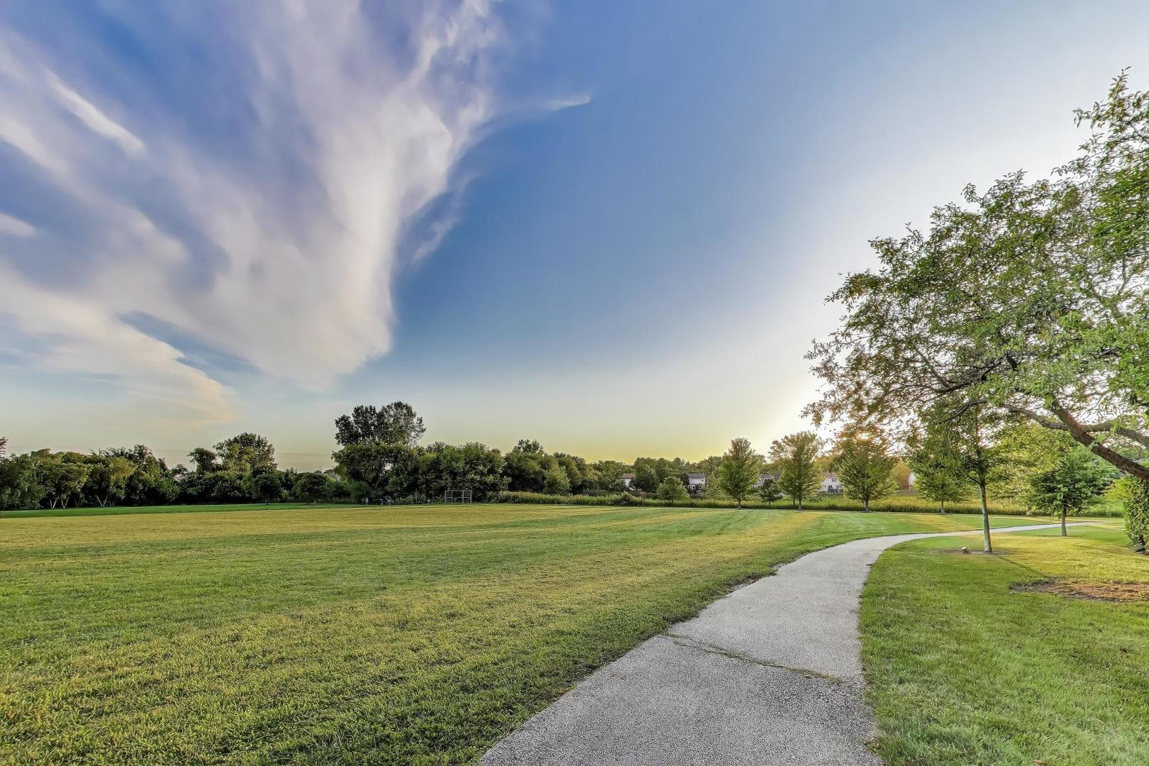 254 Big Terra Lane, Gurnee, IL 60031