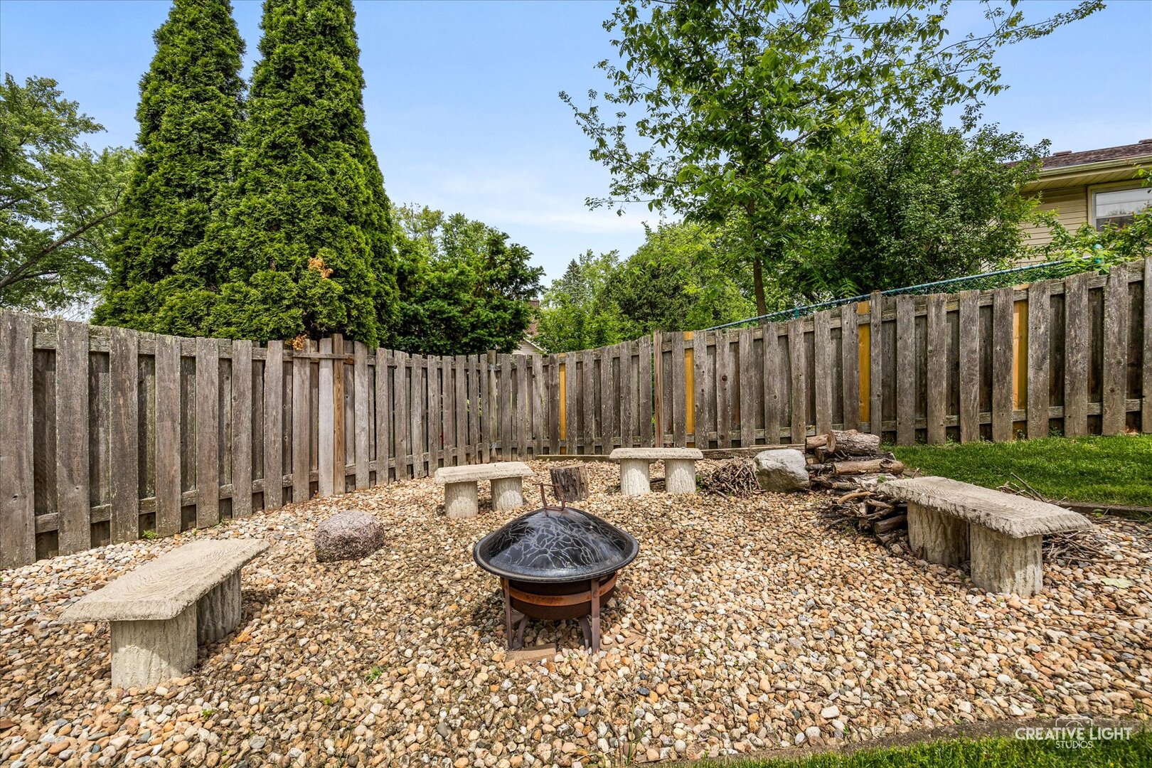 29 Tupelo Avenue, Naperville, IL 60540