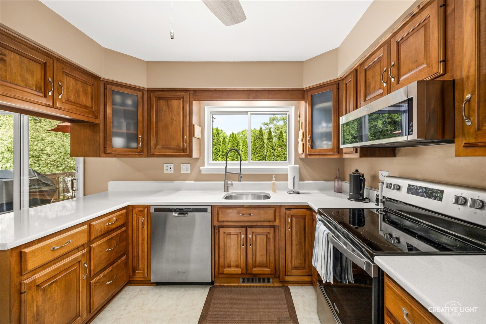 29 Tupelo Avenue, Naperville, IL 60540