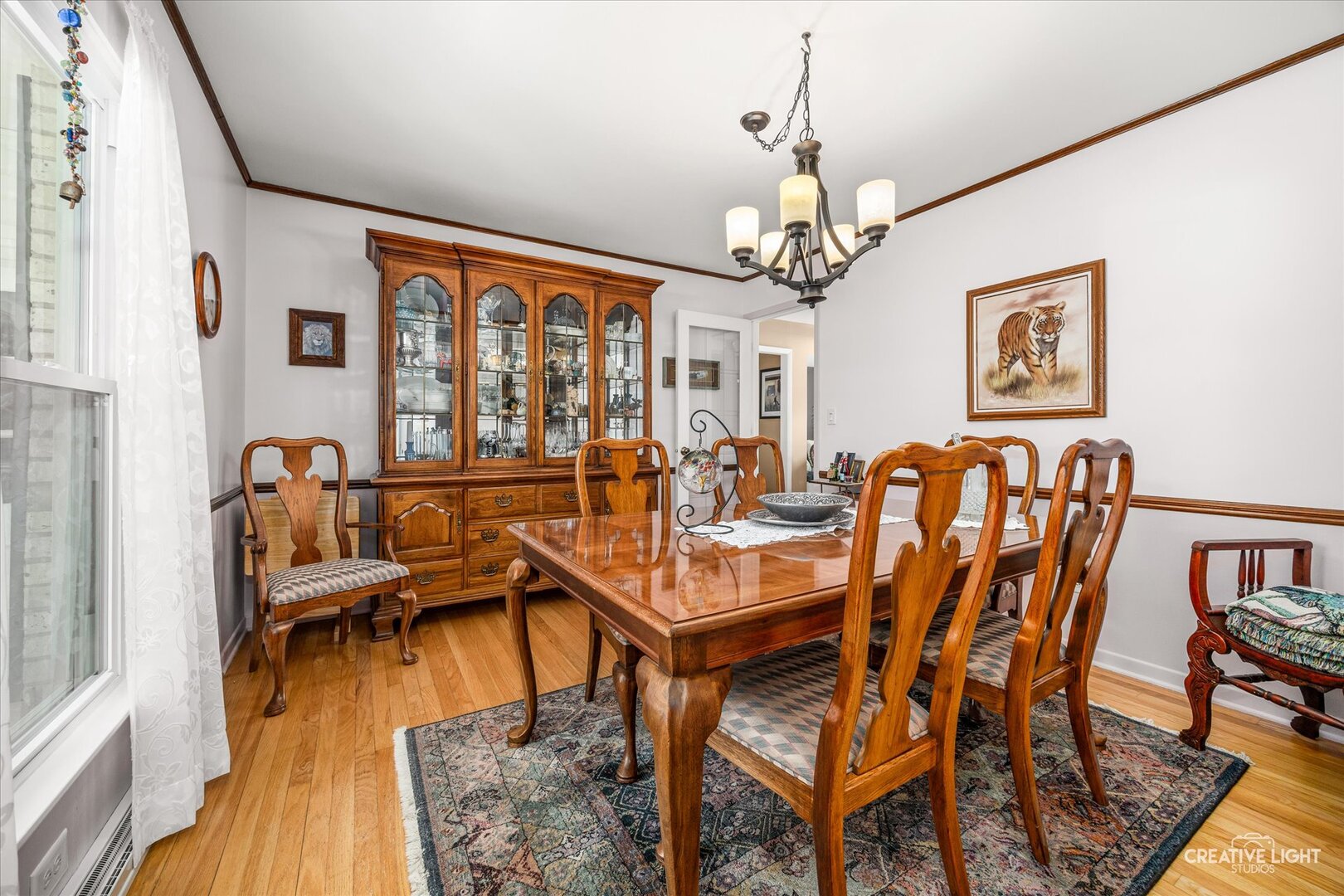 29 Tupelo Avenue, Naperville, IL 60540