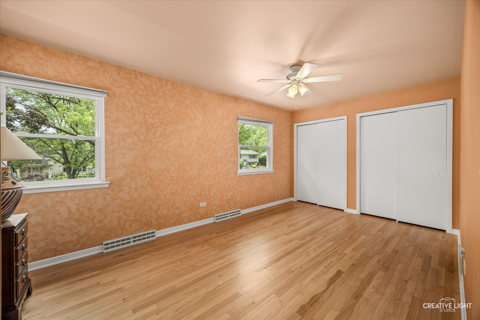 29 Tupelo Avenue, Naperville, IL 60540