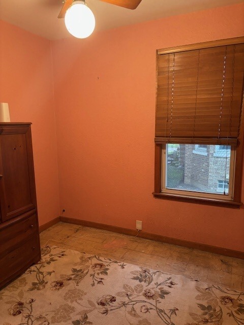 9611 S Homan Avenue, Evergreen Park, IL 60805