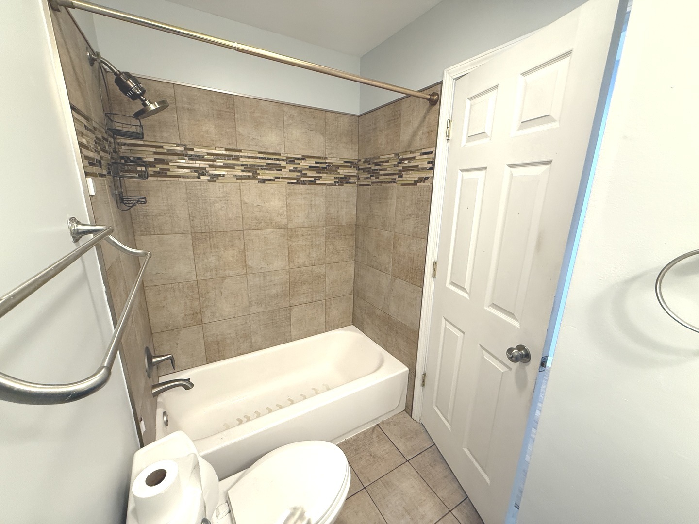 411 Tyler Court #159, Vernon Hills, IL 60061