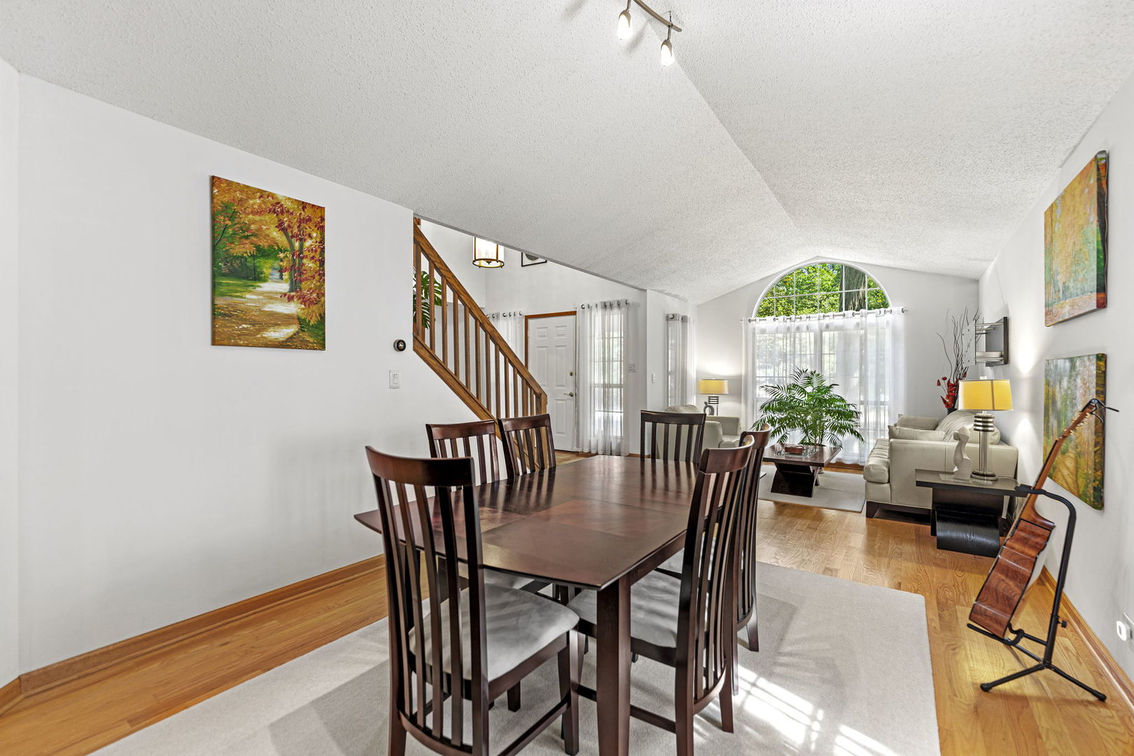 1108 Oak Ridge Drive, Streamwood, IL 60107